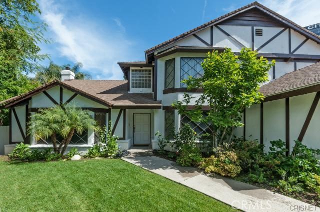 16132 Moorpark Street, Encino, CA 91436