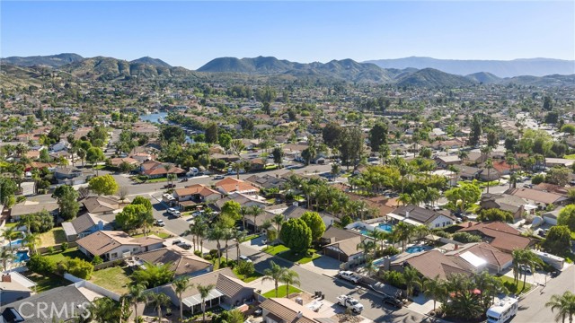 Detail Gallery Image 37 of 42 For 23633 Fair Weather, Canyon Lake,  CA 92587 - 3 Beds | 2 Baths