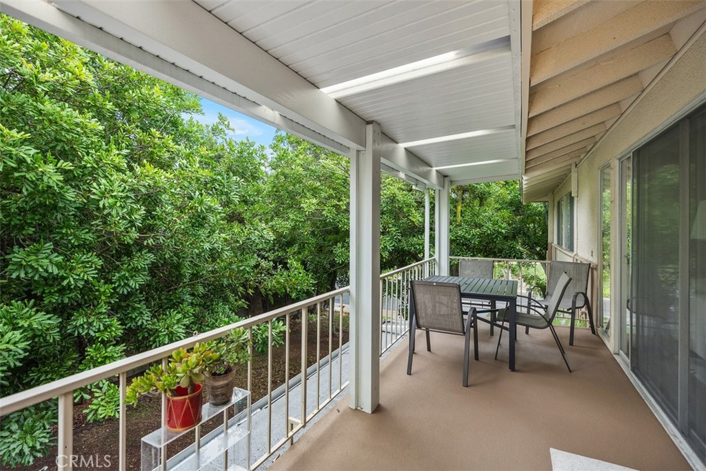 MLS #OC25261142 image #23