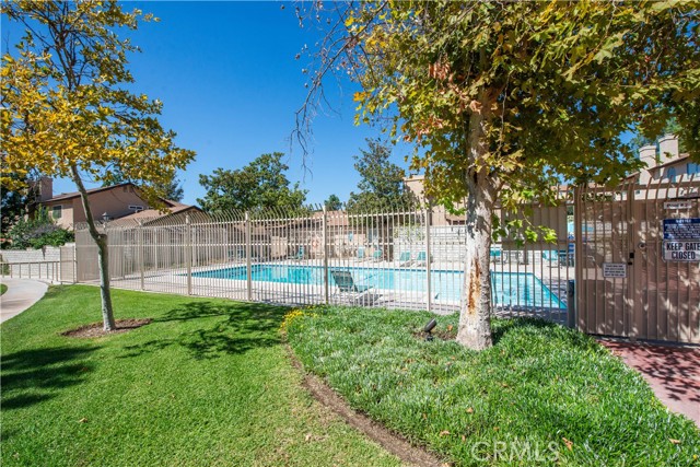 28415 Seco Canyon Road, Saugus CA: https://media.crmls.org/medias/4730cefd-d1d0-4dcc-82d1-0929289c2389.jpg