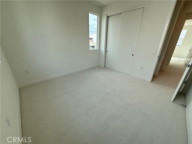 693 S Lyon Street, Santa Ana CA: https://media.crmls.org/medias/47317627-7842-4f31-a5b3-9ddc808111fe.jpg