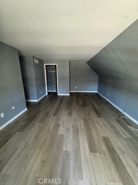 Detail Gallery Image 13 of 18 For 22813 Rio Clara, Valencia,  CA 91354 - 3 Beds | 3 Baths