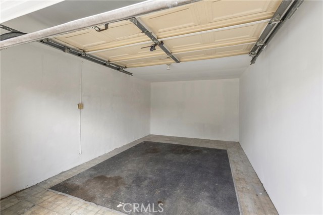 Detail Gallery Image 15 of 19 For 10327 Flora Vista Ave, Bellflower,  CA 90706 - 2 Beds | 1 Baths