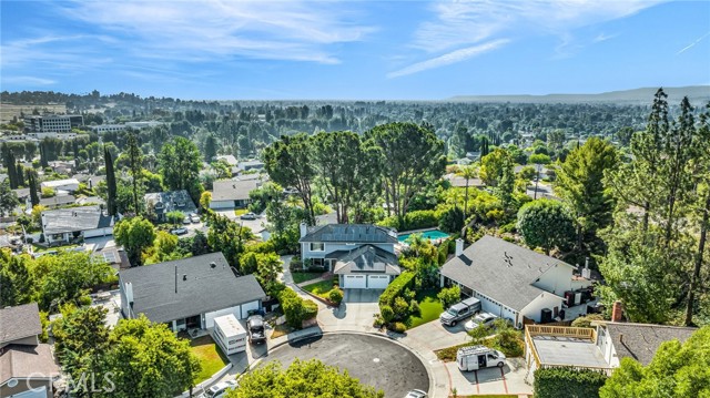 8404 Joan Lane, West Hills CA: https://media.crmls.org/medias/4733c876-063d-42e6-91da-ea4b278b5e4a.jpg