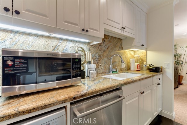 Stainless appliances Stainless appliances