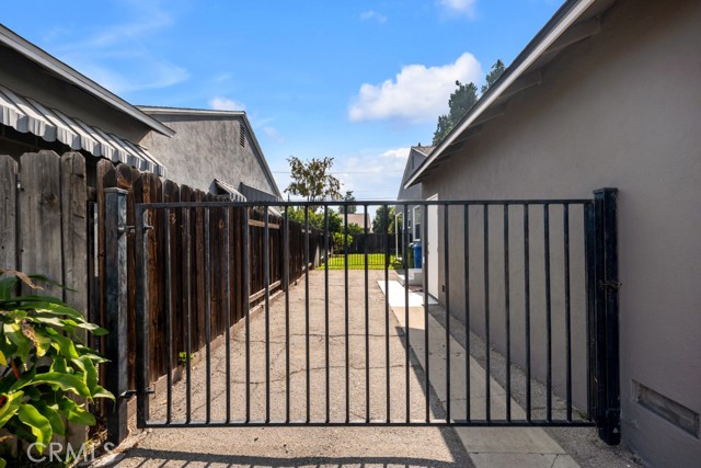 Detail Gallery Image 27 of 27 For 18350 Lorne St, Reseda,  CA 91335 - 3 Beds | 2 Baths