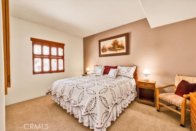 57710 Bandera Road, Yucca Valley CA: https://media.crmls.org/medias/4734de13-75a5-4193-99e9-9da57b721622.jpg