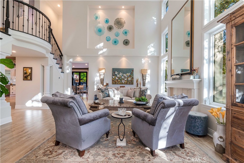 MLS #SR25250544 image #3