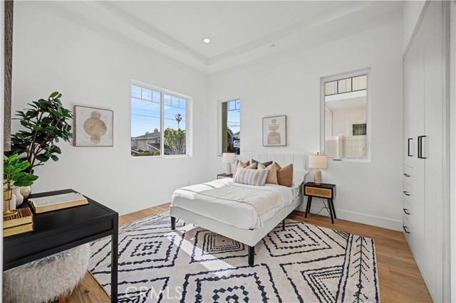 Detail Gallery Image 30 of 33 For 2205 Marshalfield a,  Redondo Beach,  CA 90278 - 4 Beds | 3/1 Baths