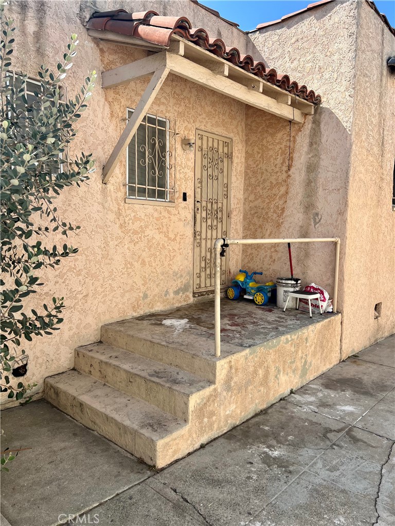 https://media.crmls.org/medias/47361aa1-afbe-4485-a093-accb18c49057.jpg?preset=X-Large
