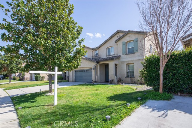 Detail Gallery Image 2 of 26 For 14923 Colby Pl, Fontana,  CA 92337 - 4 Beds | 2/1 Baths