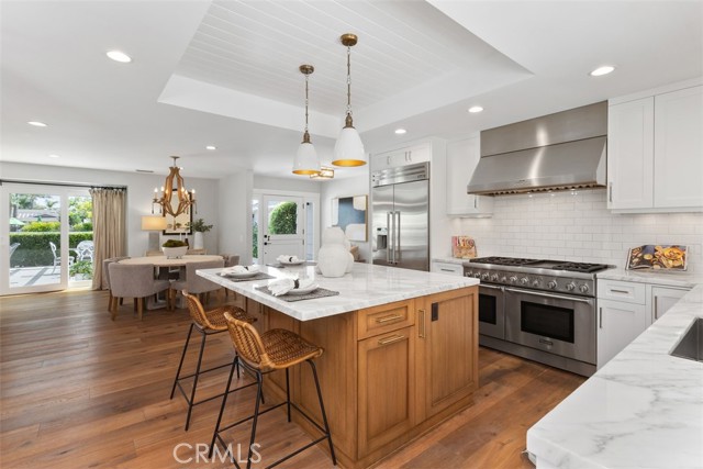 2301 Private Road, Newport Beach CA: https://media.crmls.org/medias/47372fb5-38aa-4ba1-9fac-f72d5f1f1752.jpg
