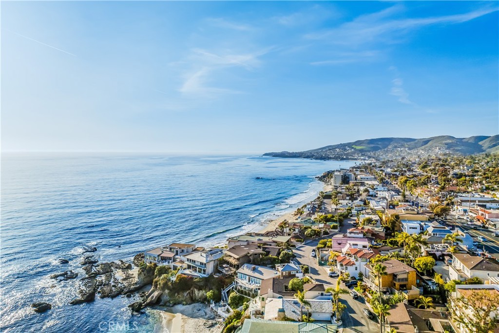 https://media.crmls.org/medias/473759e0-31e6-4c56-a87c-2c60ca8c0ff4.jpg?preset=X-Large