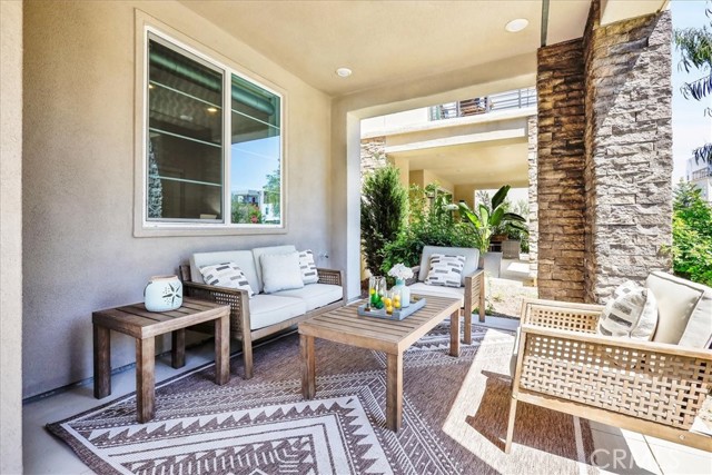 Detail Gallery Image 3 of 49 For 137 Rondo, Irvine,  CA 92618 - 3 Beds | 3 Baths