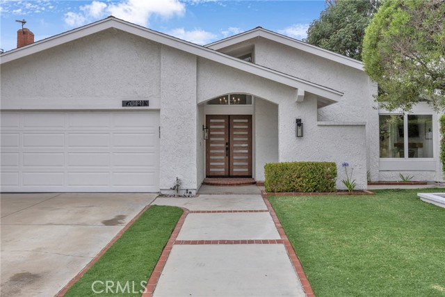 Image 2 of 50 For 20441 Whitetree Circle