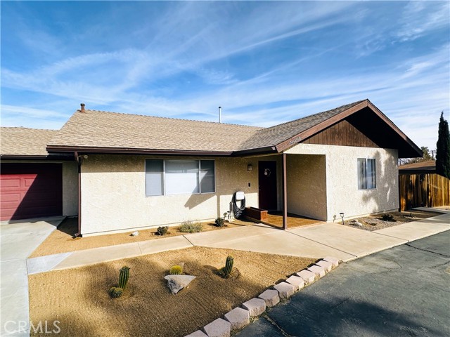 Detail Gallery Image 1 of 29 For 56494 Anaconda Dr, Yucca Valley,  CA 92284 - 2 Beds | 2 Baths