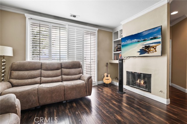 Detail Gallery Image 8 of 22 For 2225 Indigo Hills Dr #3,  Corona,  CA 92879 - 3 Beds | 2/1 Baths