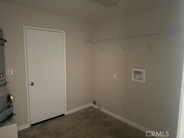 Detail Gallery Image 10 of 24 For 43644 Savona, Temecula,  CA 92592 - 4 Beds | 2/1 Baths