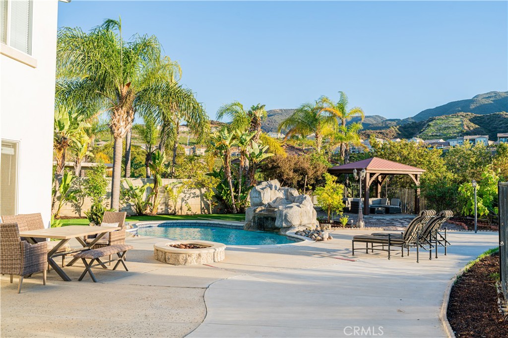 MLS #OC26122378 image #5