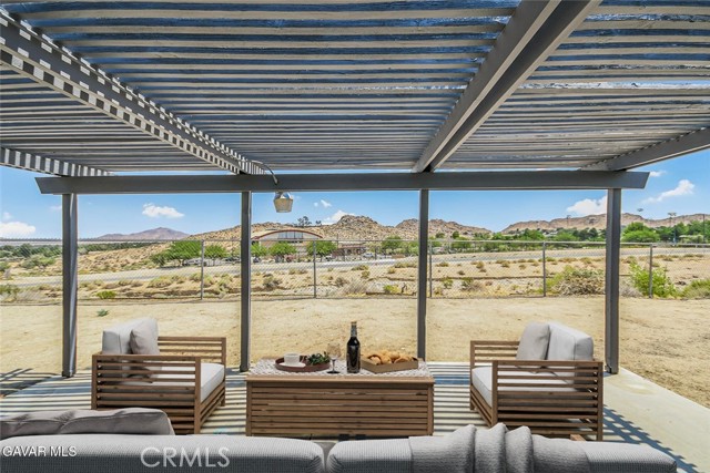 Detail Gallery Image 17 of 20 For 16509 Mackennas Gold Ave, Palmdale,  CA 93591 - 3 Beds | 2 Baths