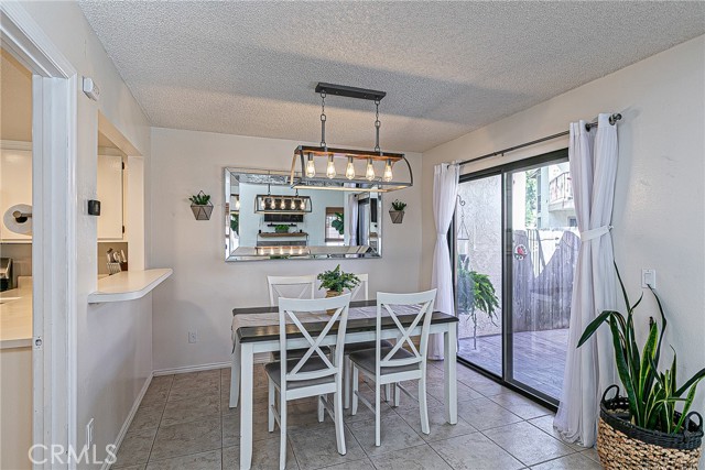 Detail Gallery Image 10 of 36 For 200 Village Circle, Lompoc,  CA 93436 - 2 Beds | 1/1 Baths