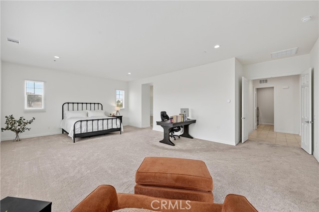 Image 22 of 38 For 17549 Bretton Woods