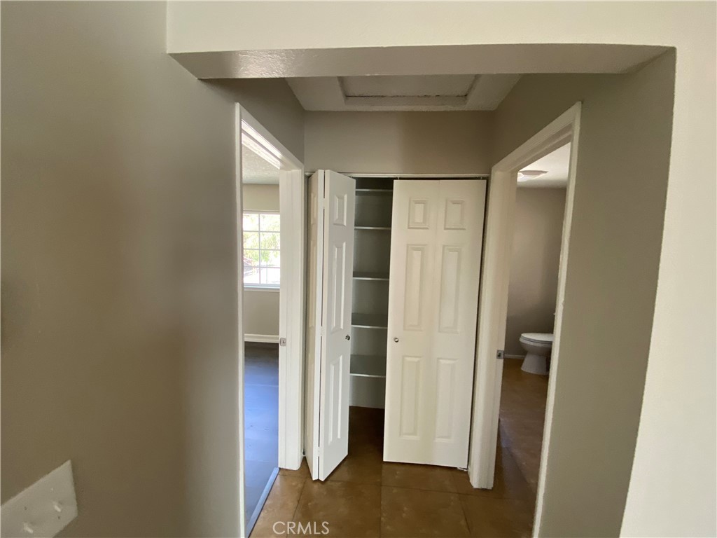https://media.crmls.org/medias/473ba197-dc7c-4570-bed5-a3d8d6c53fed.jpg?preset=X-Large