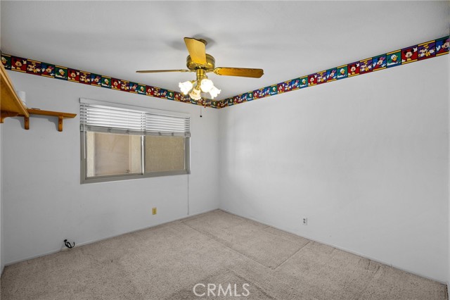 4949 California Avenue, Norco CA: https://media.crmls.org/medias/473be5dd-12c3-447c-92af-56ac6a3cc1fc.jpg