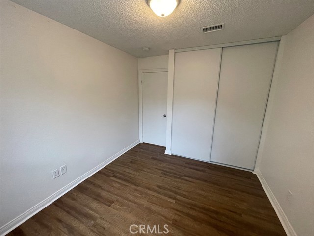 25141 Silent Creek Road, Moreno Valley CA: https://media.crmls.org/medias/473c08a4-f948-4ca1-a02e-cd6bbc1dff0e.jpg