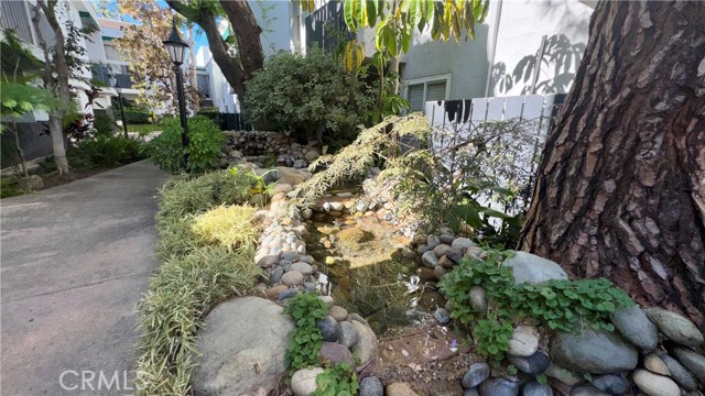 Detail Gallery Image 19 of 19 For 18645 Hatteras #208,  Tarzana,  CA 91356 - 1 Beds | 1 Baths