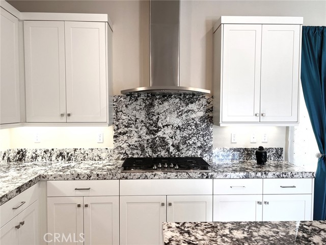 102 Sculpture, Irvine CA: https://media.crmls.org/medias/473caee5-9444-4847-9725-5306b0d9448b.jpg