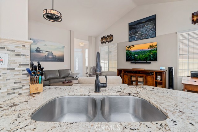 Detail Gallery Image 15 of 52 For 1732 Ametista Dr, San Jacinto,  CA 92583 - 2 Beds | 2 Baths