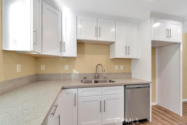 1111 N Mulberry Street, Compton CA: https://media.crmls.org/medias/473ec2ec-1d70-4cf9-8fc6-556ce12da40f.jpg