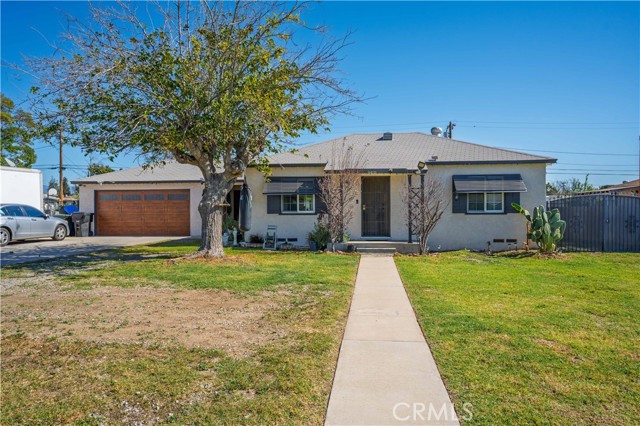 Detail Gallery Image 3 of 22 For 9431 Laurel Avenue, Fontana,  CA 92335 - 2 Beds | 1 Baths