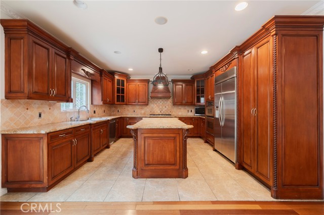 2913 Delaware Avenue, Santa Monica CA: https://media.crmls.org/medias/473fbd12-d77e-49a3-b8fb-dbb742251a36.jpg