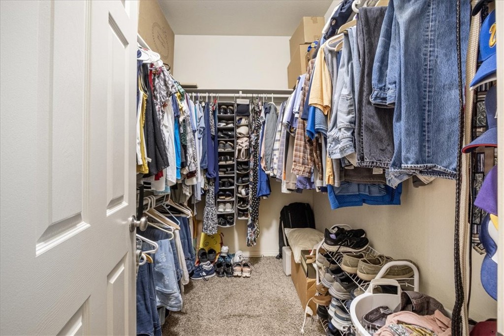 https://media.crmls.org/medias/473fff89-ad76-4c7b-83c8-87056541cc97.jpg?preset=X-Large