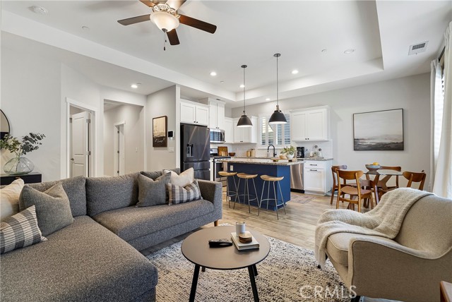 1104 Shumard Oak Way, Chico CA: https://media.crmls.org/medias/4740560f-8cbc-4910-b104-e2cda61c837c.jpg