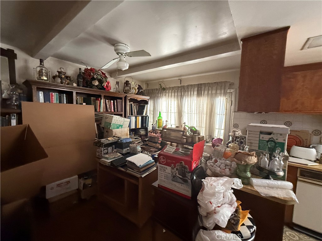 https://media.crmls.org/medias/47406333-85d2-43af-88ab-9587e109acc9.jpg?preset=X-Large