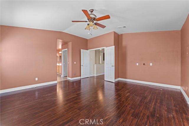 Detail Gallery Image 13 of 27 For 40062 Chelsea Ct, Palmdale,  CA 93551 - 5 Beds | 3 Baths