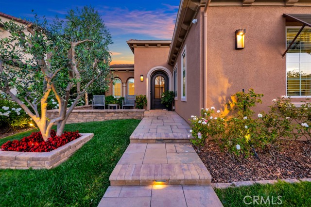 Detail Gallery Image 5 of 41 For 6888 Copper Creek Pl, Moorpark,  CA 93021 - 4 Beds | 3/1 Baths