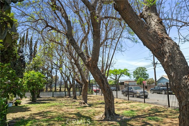Image 12 of 23 For 530 El Segundo Boulevard