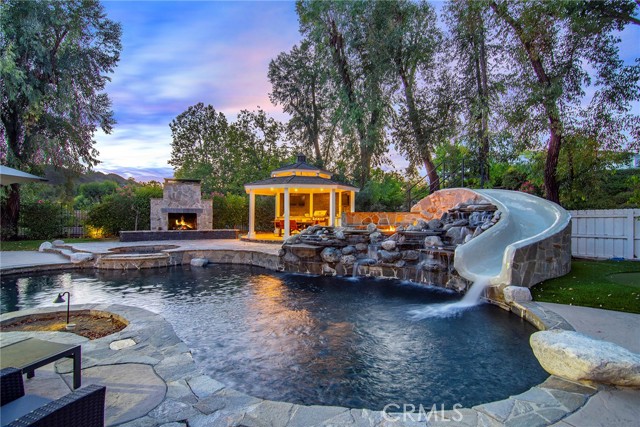 28845 Countryside Drive, Agoura Hills CA: https://media.crmls.org/medias/47429ee3-52c5-4a35-9da9-ec75be22c820.jpg