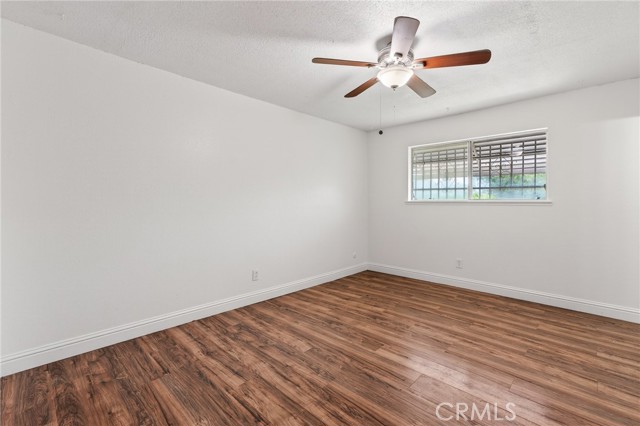 Detail Gallery Image 8 of 16 For 1645 Loughborough Dr, Merced,  CA 95348 - 3 Beds | 2 Baths