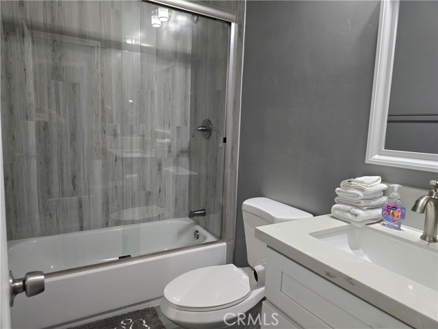 Detail Gallery Image 11 of 17 For 3175 K St, San Diego,  CA 92102 - 2 Beds | 1 Baths