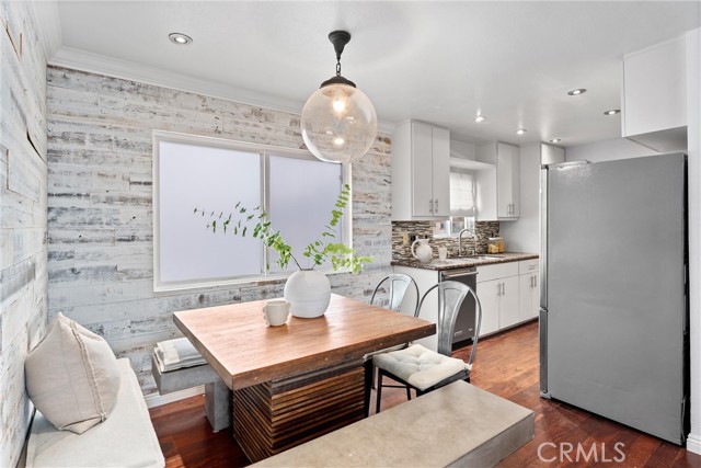 3604 Westwood Boulevard, Los Angeles CA: https://media.crmls.org/medias/4744fe48-e883-4226-9ee7-d44ffc13a813.jpg