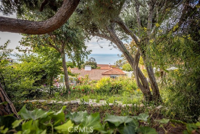 797 Via Somonte, Palos Verdes Estates, California 90274, 4 Bedrooms Bedrooms, ,3 BathroomsBathrooms,Residential,For Sale,Via Somonte,NS24148096