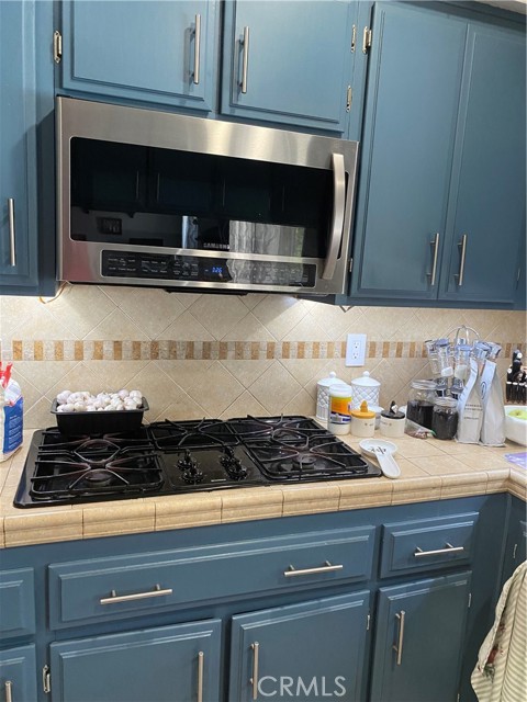 Detail Gallery Image 16 of 50 For 28253 Mesa Top Trl, Moreno Valley,  CA 92555 - 3 Beds | 2 Baths
