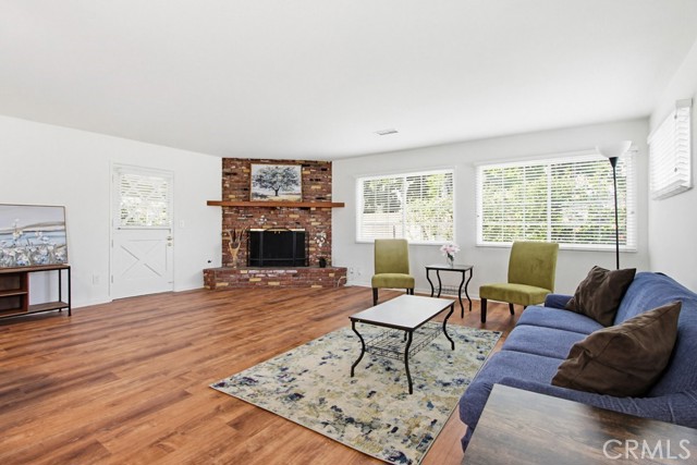 Detail Gallery Image 13 of 50 For 211 S Date, Anaheim,  CA 92805 - 3 Beds | 1 Baths