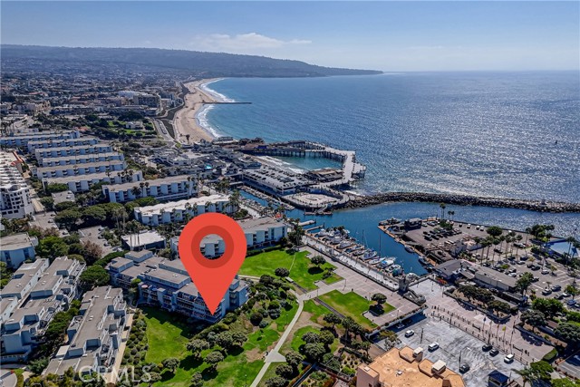 250 The Village #102, Redondo Beach, California 90277, 1 Bedroom Bedrooms, ,1 BathroomBathrooms,Residential,For Sale,The Village #102,SB25234286