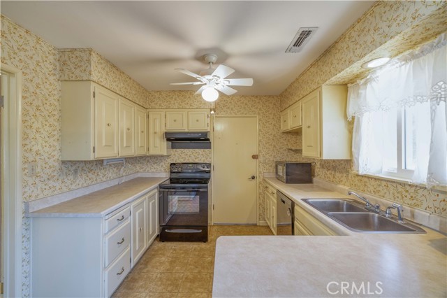 Detail Gallery Image 7 of 33 For 180 Mountain View Dr, Oroville,  CA 95966 - 3 Beds | 2 Baths